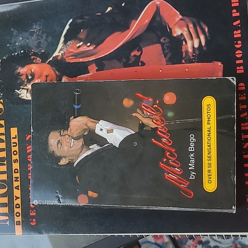 Michael Jackson vintage set of 4 books